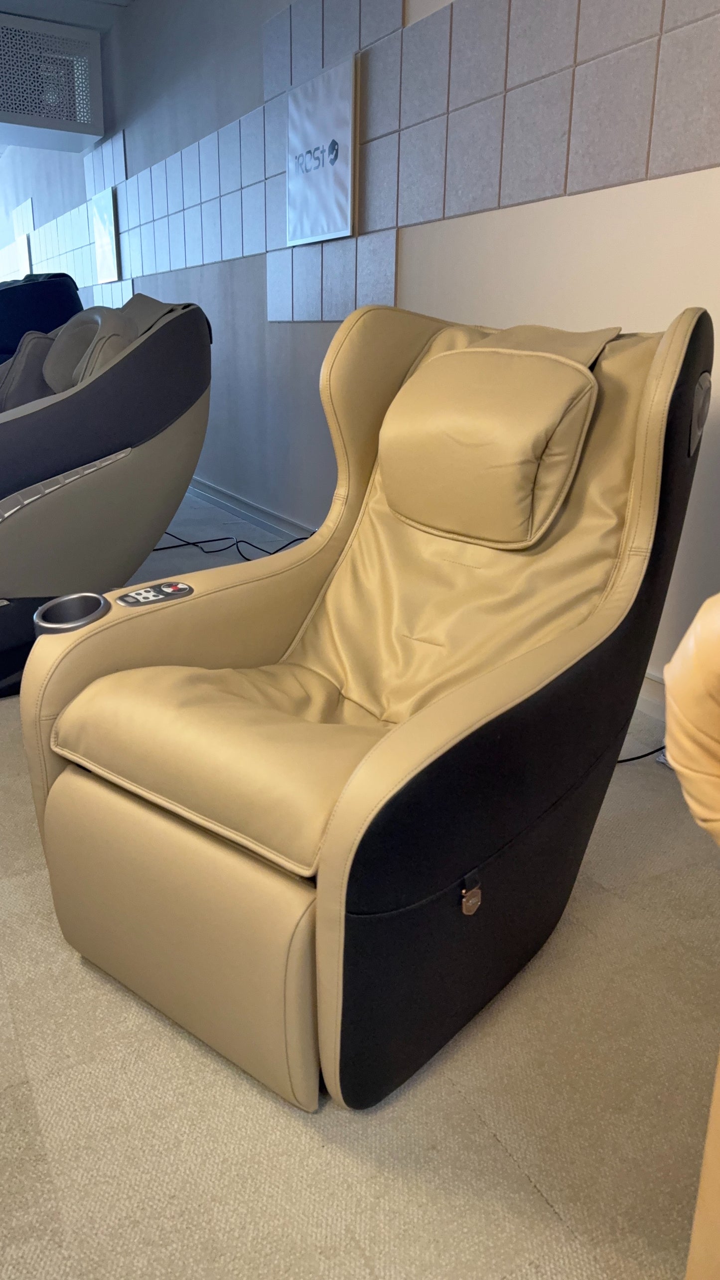 Massagestoel Massaggio Ricco – Tweedehands - New Comfort
