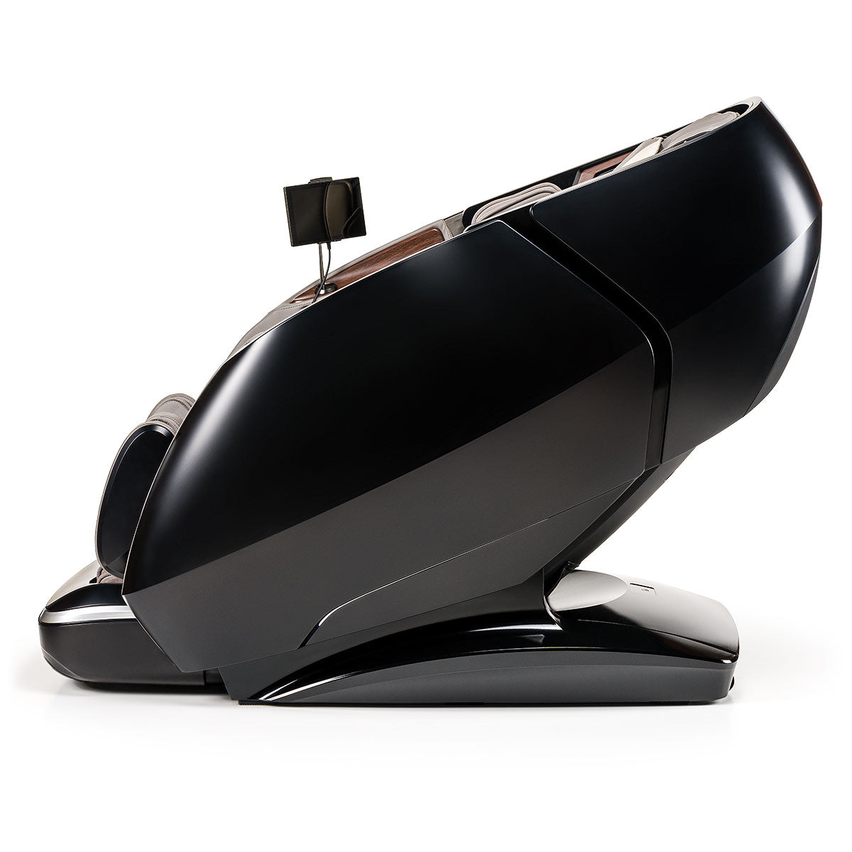 Soepele zwarte massagestoel met futuristisch ontwerp - iRest Brillactiq massagestoel