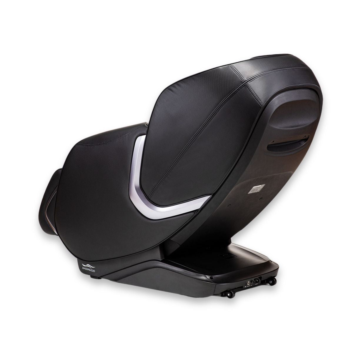 Zwarte leren massagechair met ergonomisch design en masserende armen voor luxe comfort