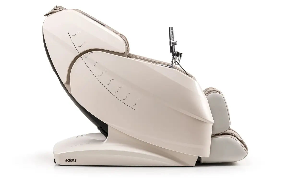 Sleek witte iRest Grandease massage stoel met ergonomisch ontwerp en automatische programma’s