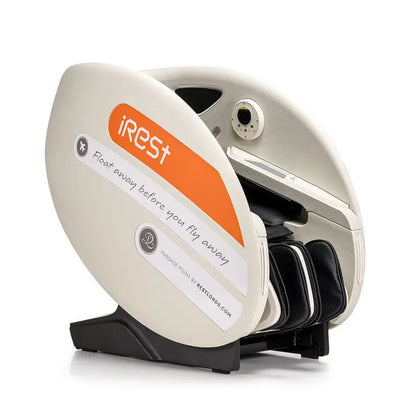 Witte en oranje iRest voet- en beenmassager bij Massagestoel iRest R-Pass T103